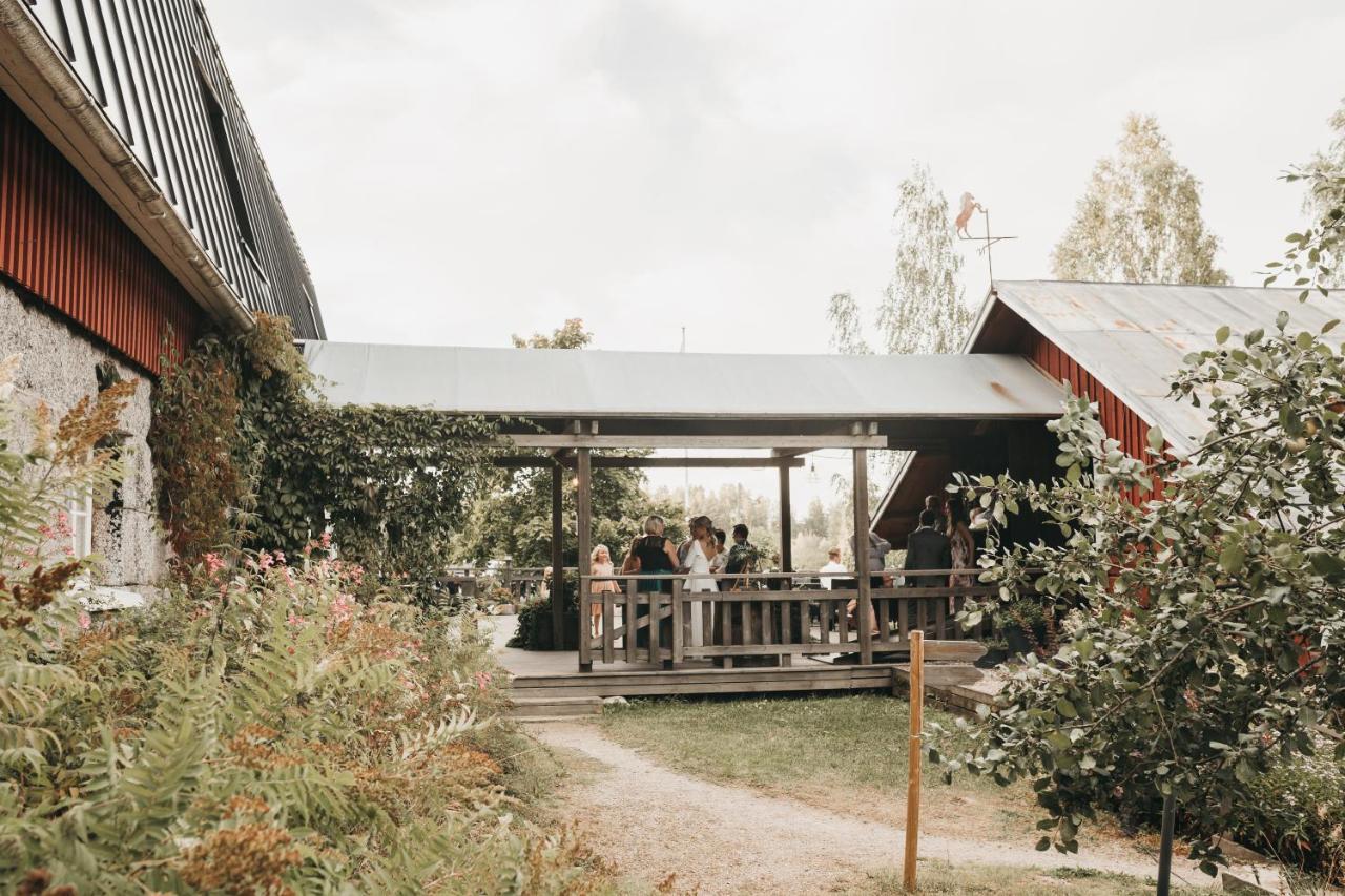 לאוקאה Varjola Holiday Center מראה חיצוני תמונה